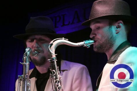 Billie and The Kids (HR) Swing It Again Baby - McCormacks Ballroom, Leipzig 03. Dezember 2010 (10).JPG